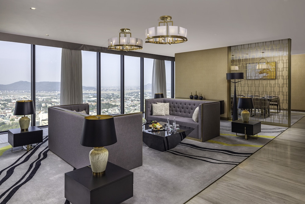Suite Presidencial del hotel Meliá Vinpearl Thanh Hoa. Foto 10