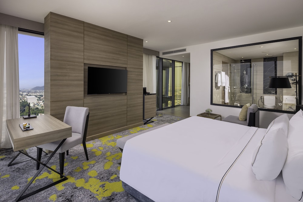 Esquina Premium con vistas a la ciudad del hotel Meliá Vinpearl Thanh Hoa. Foto 1