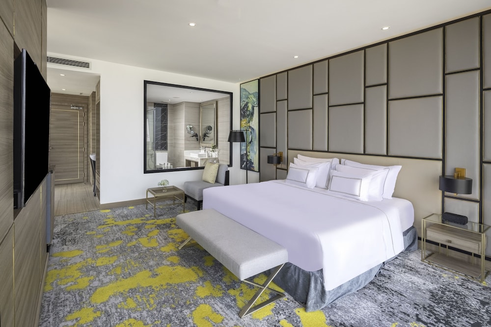 Habitación Premium The Level con vistas a la ciudad del hotel Meliá Vinpearl Thanh Hoa. Foto 1