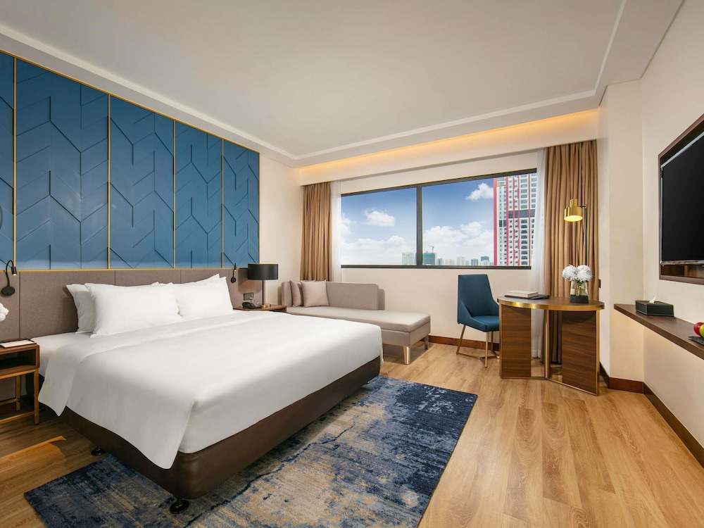 Habitación Ejecutiva con cama King del hotel Mövenpick Living West Hanoi