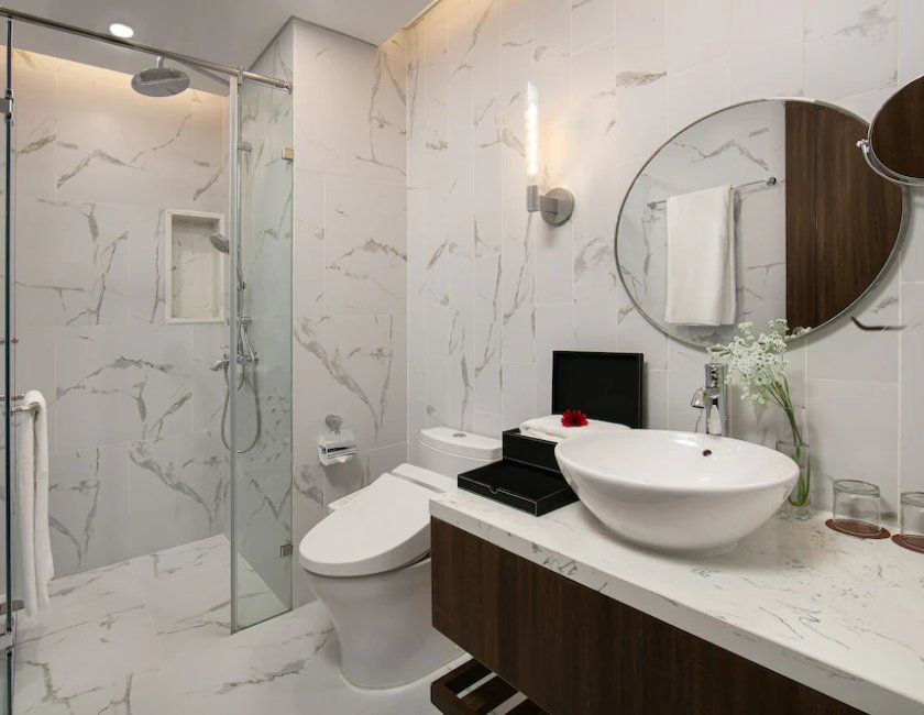 Habitación doble Lujo 1 Cama king del hotel Mövenpick Living West Hanoi. Foto 11