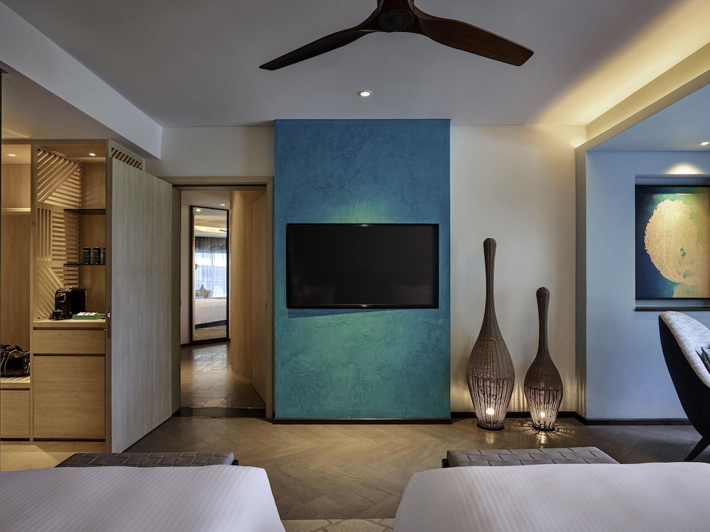 Habitación doble Vista Jardín Balcón o Terraza Superior 2 Camas individuales del hotel Pullman Phu Quoc Beach Resort. Foto 3