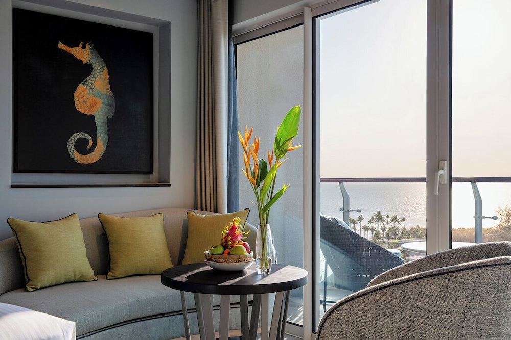 Habitación doble Vista Mar Balcón o Terraza 1 Cama king Premium del hotel Pullman Phu Quoc Beach Resort. Foto 5