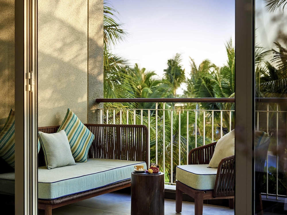 CABANA, Pase de Privilegio Ejecutivo, 1 Cama King Size, Acceso a la Piscina del hotel Pullman Phu Quoc Beach Resort. Foto 3