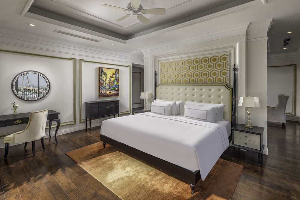 Suite Presidencial del hotel Meliá Vinpearlhai Phongrivera. Foto 3