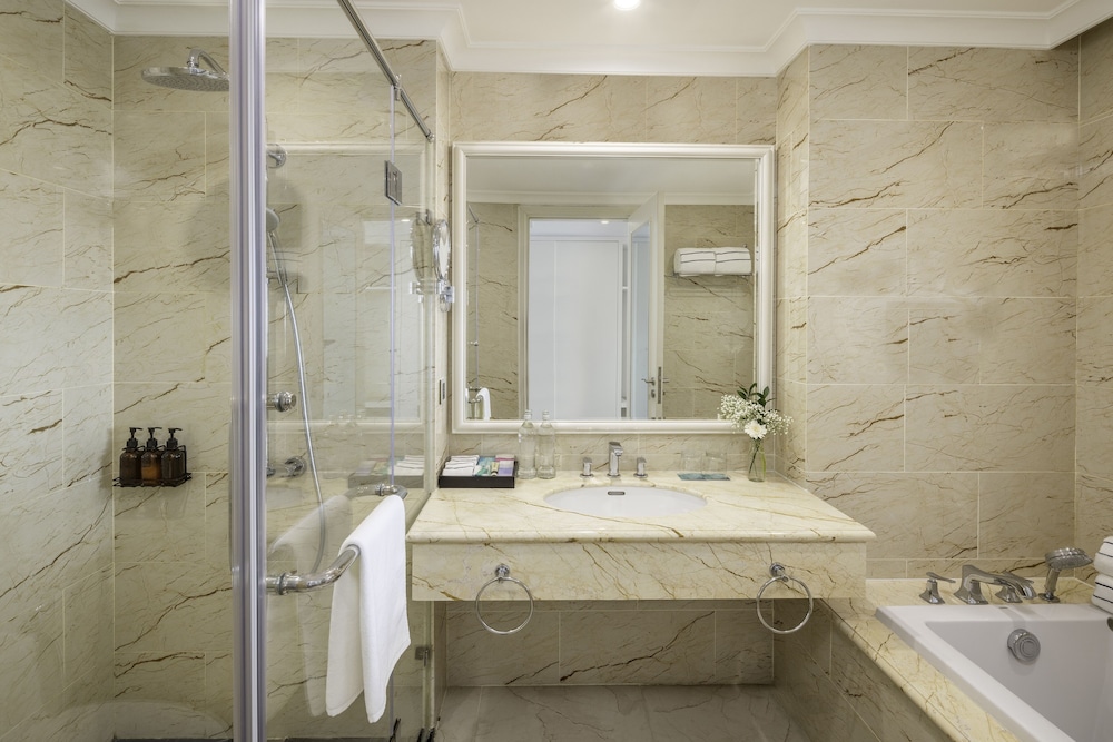 Habitación Deluxe del hotel Meliá Vinpearlhai Phongrivera. Foto 3