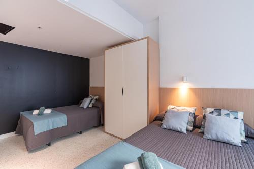 Estudio Triple Estándar del hotel Resa Patacona. Foto 1