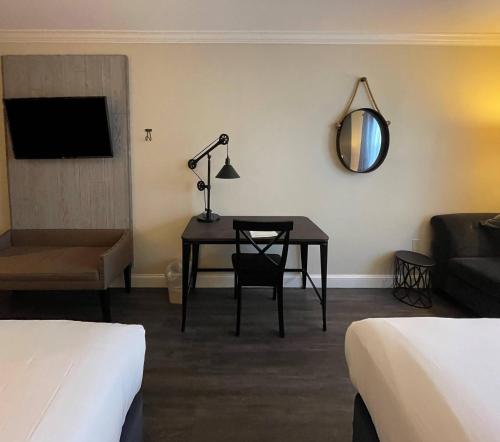 Habitación con 2 camas grandes - Se admiten animales domésticos - No fumadores del hotel The Century House an Ascend Hotel Collection Member. Foto 3