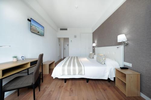 Habitación Doble con vistas al mar - 1 o 2 camas del hotel Matilde. Foto 6