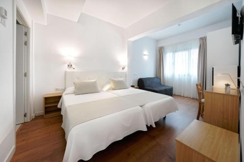 Habitación Familiar Superior del hotel Matilde. Foto 6