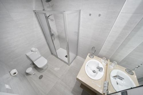 Double or Twin Room with View del hotel Matilde. Foto 10