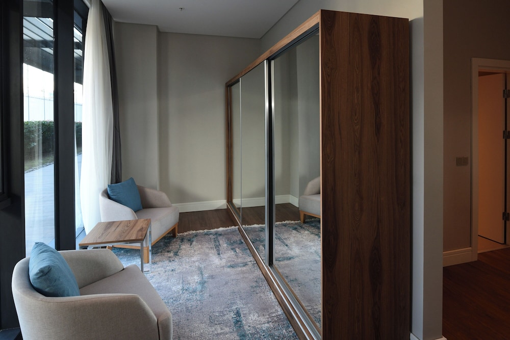 Apartamento Villa Garden de cuatro dormitorios del hotel Mövenpick Living Istanbul West. Foto 5