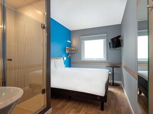Habitación Doble Estándar del hotel Ibis Budget Lima Miraflores. Foto 1
