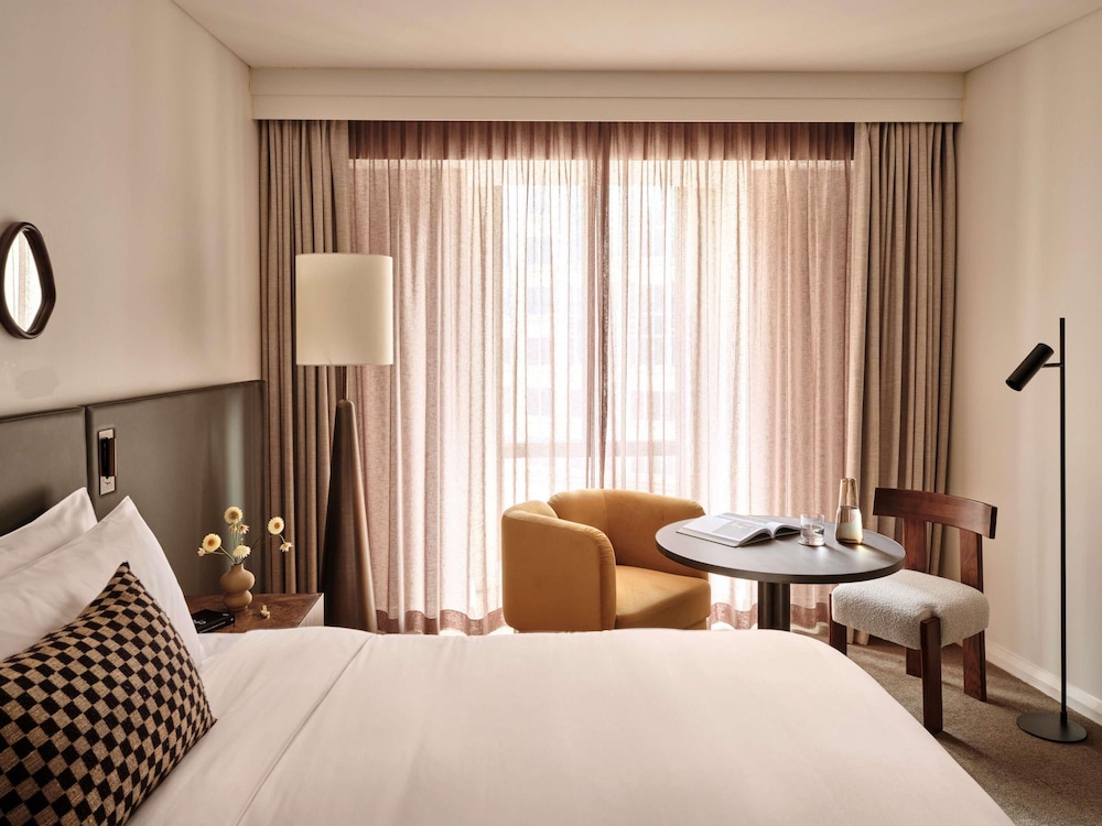 HABITACIÓN SUPERIOR, 1 Cama King Size del hotel Sofitel Sydney Wentworth. Foto 3