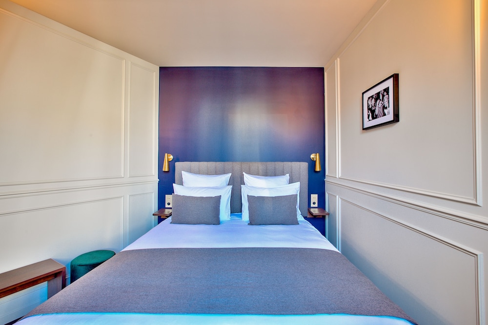 Habitación clásica del hotel Maison Barbès. Foto 1