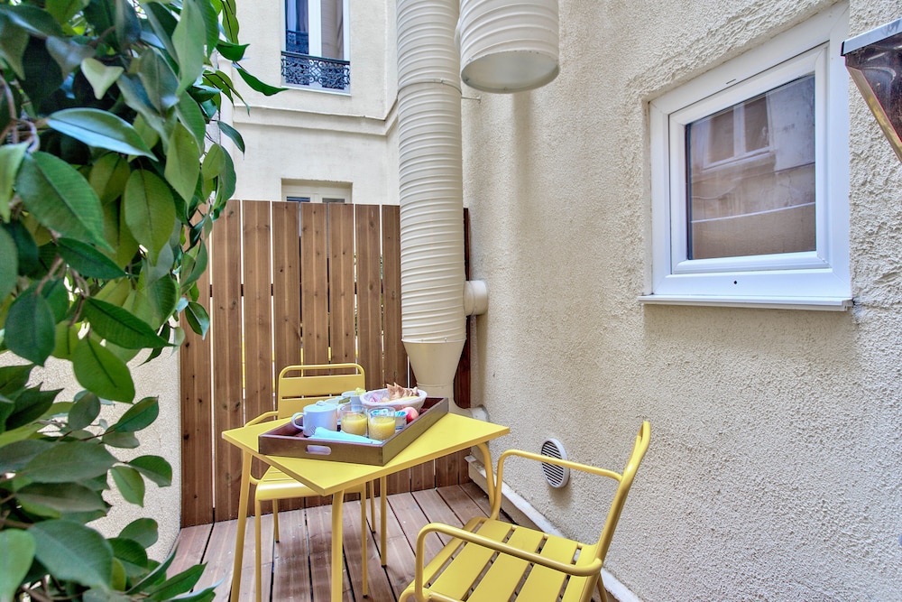 Habitación superior, terraza del hotel Maison Barbès. Foto 4