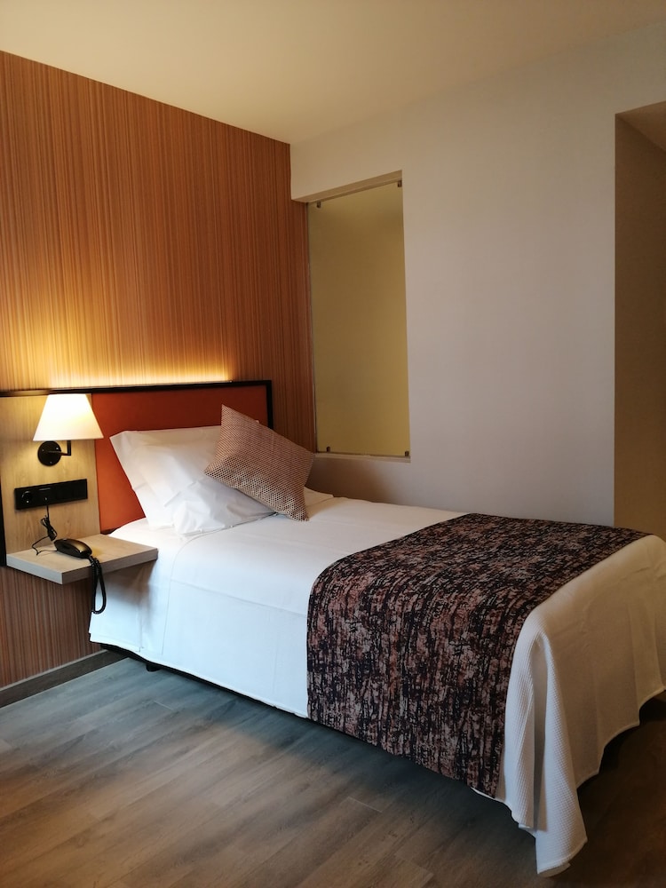 Habitación individual del hotel 3k Porto Aeroporto. Foto 2