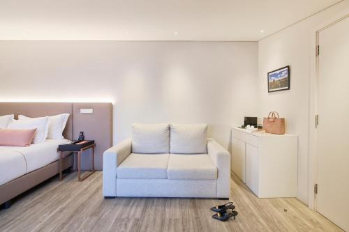 Habitación Doble Premium - 1 o 2 camas del hotel Moon and Sun Braga. Foto 4