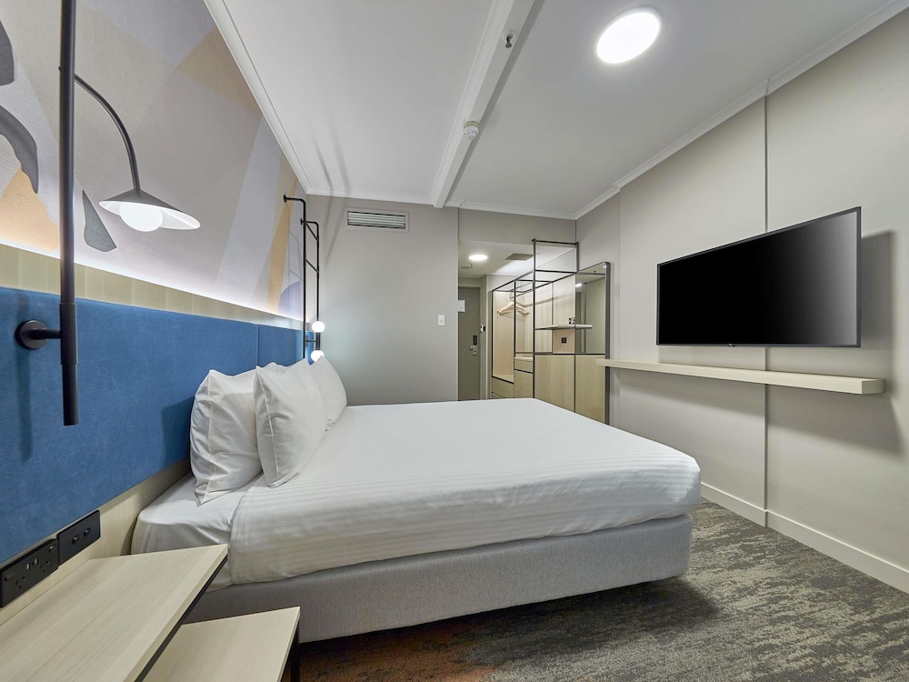 Habitación Superior 1 Cama Queen del hotel Ibis Perth. Foto 2
