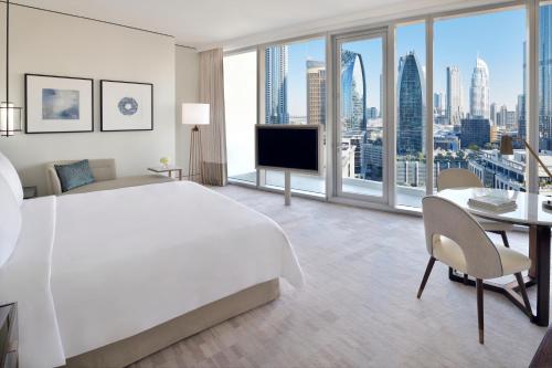 Habitación Premier con vistas al Burj Khalifa - Acceso exclusivo a la piscina infinita de la planta 54 del hotel Address Sky View