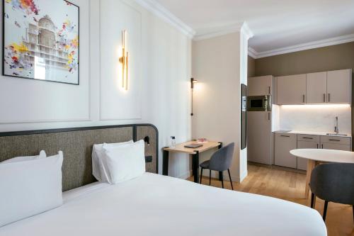 Estudio Superior amplio del hotel Adagio Paris Opera. Foto 14