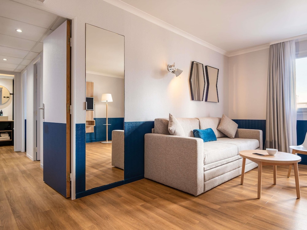 Apartamento, varias camas del hotel Adagio la Defense Kleber. Foto 3