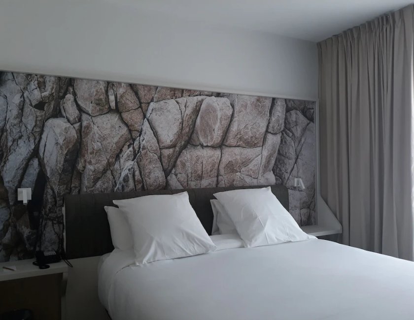 Habitación clásica, 1 cama doble del hotel Mercure and Spa Bastia Biguglia. Foto 1
