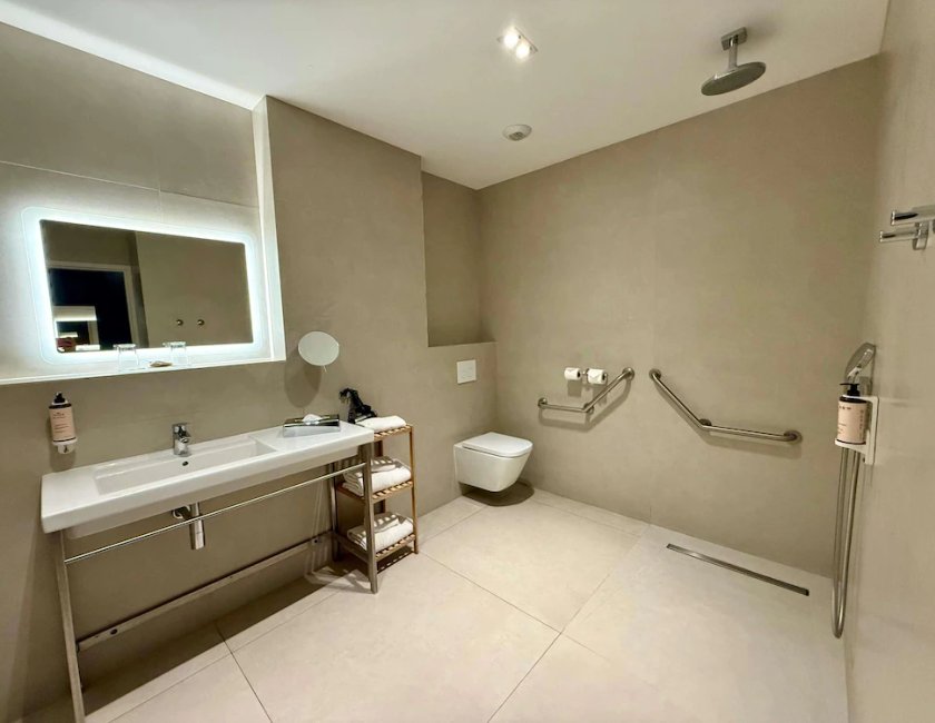 Habitación clásica, 1 cama doble del hotel Mercure and Spa Bastia Biguglia. Foto 5