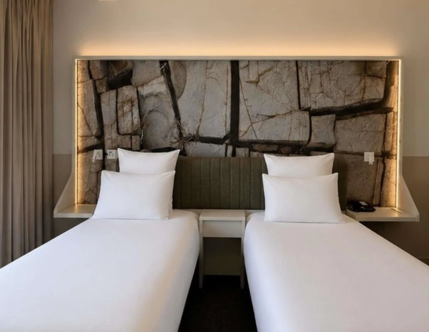 Habitación clásica con 2 camas individuales, 2 camas individuales del hotel Mercure and Spa Bastia Biguglia. Foto 4