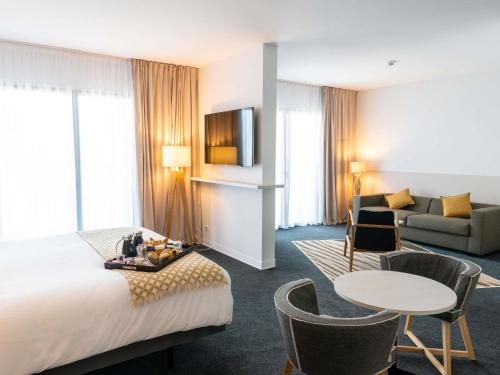 Suite Privilege del hotel Mercure and Spa Bastia Biguglia. Foto 3