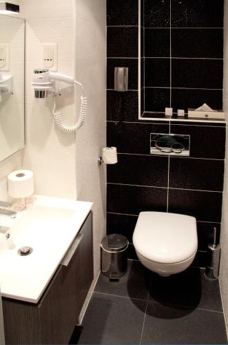 Habitación Doble Estándar del hotel La Sanguine. Foto 3