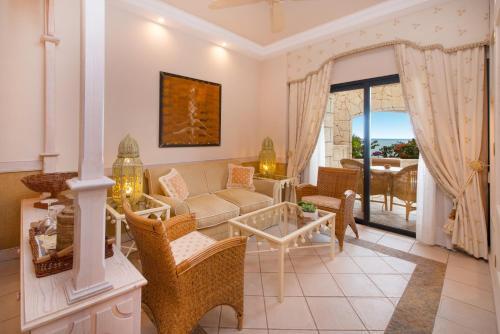 Suite Junior Star Prestige con vistas al mar del hotel Joia El Mirador By Iberostar -adults Only