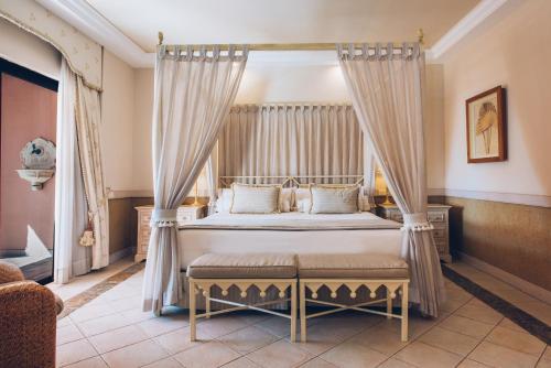 Superior Junior Suite with Sea View del hotel Joia El Mirador By Iberostar -adults Only. Foto 8