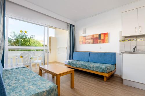 Estudio con balcón del hotel Mariner Club Apartments. Foto 6