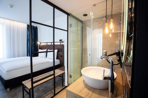 Habitación Doble Superior del hotel H2 Budapest. Foto 4