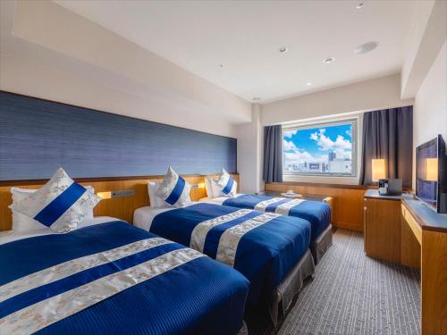 Habitación Triple Premium del hotel Gracery Osaka Namba. Foto 15