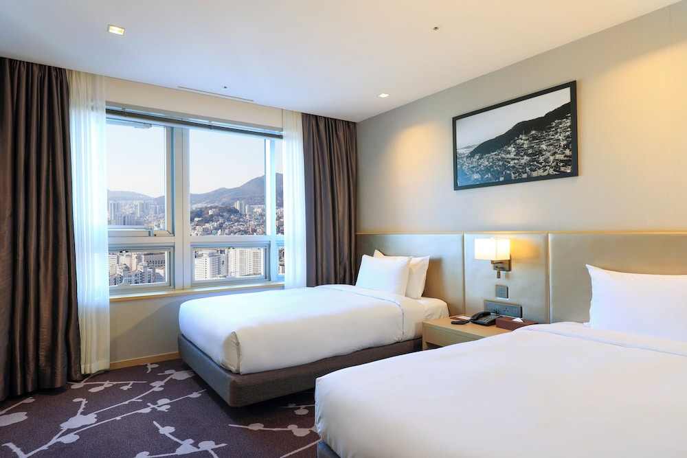 Habitación Deluxe con 2 camas individuales, vistas a la ciudad (Avani) del hotel Avani Central Busan. Foto 2