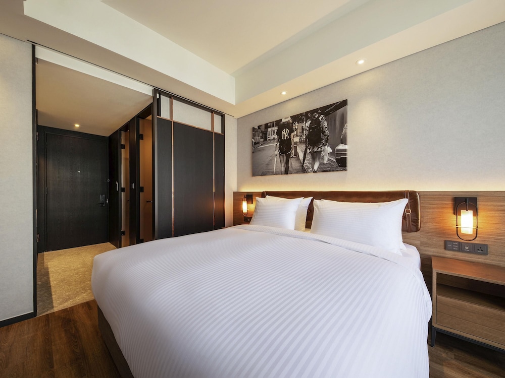 HABITACIÓN SUPERIOR, 1 Cama King del hotel Mercure Ambassador Seoul Hongdae. Foto 1