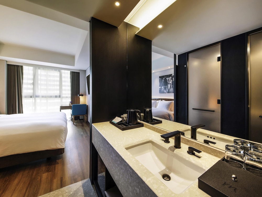 HABITACIÓN SUPERIOR, 1 Cama King del hotel Mercure Ambassador Seoul Hongdae. Foto 4