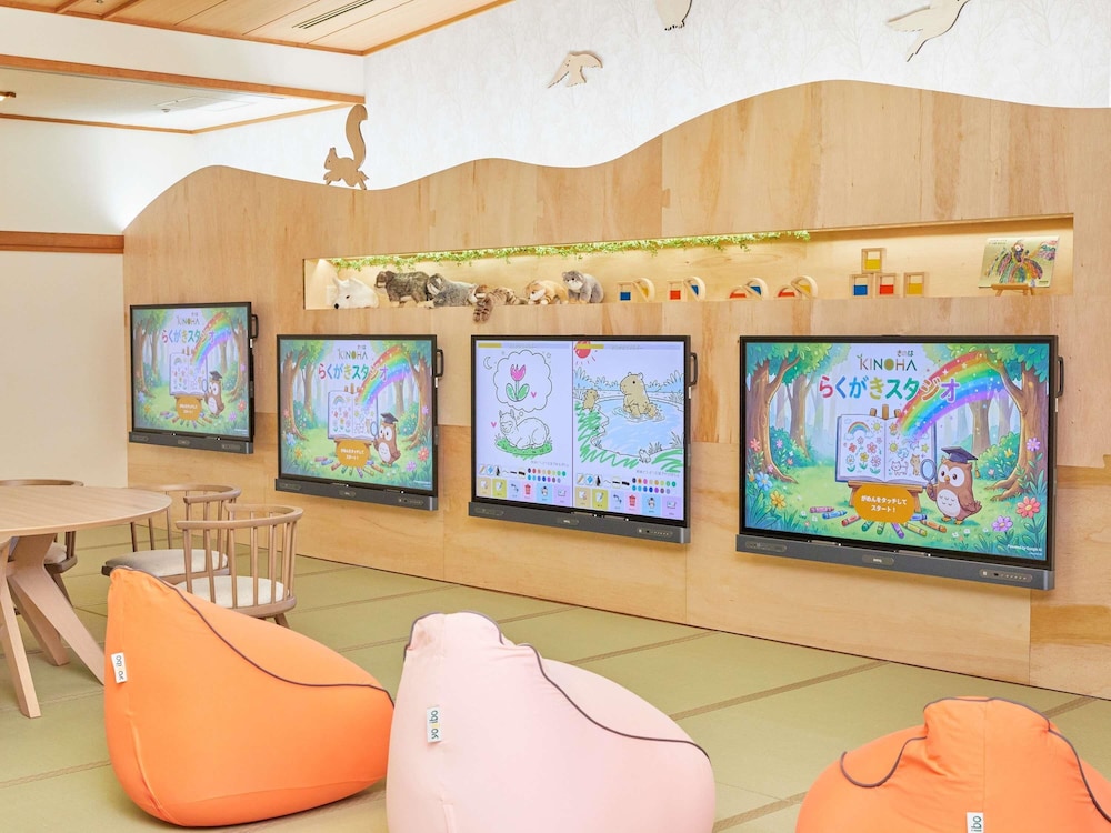 Habitación Superior Familiar con Dos Camas Individuales - Habitación para Niños del hotel Grand Mercure Nasu Highlands Resort and Spa. Foto 3
