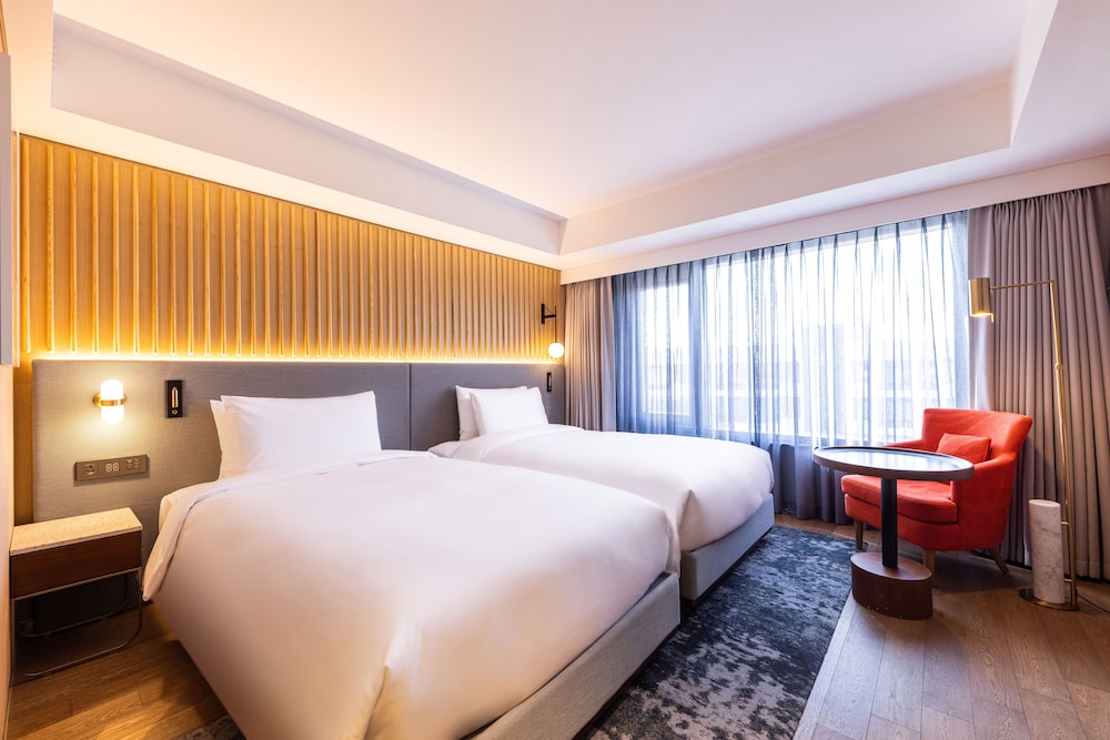 Signature King o Twin del hotel Mondrian Seoul Itaewon. Foto 1