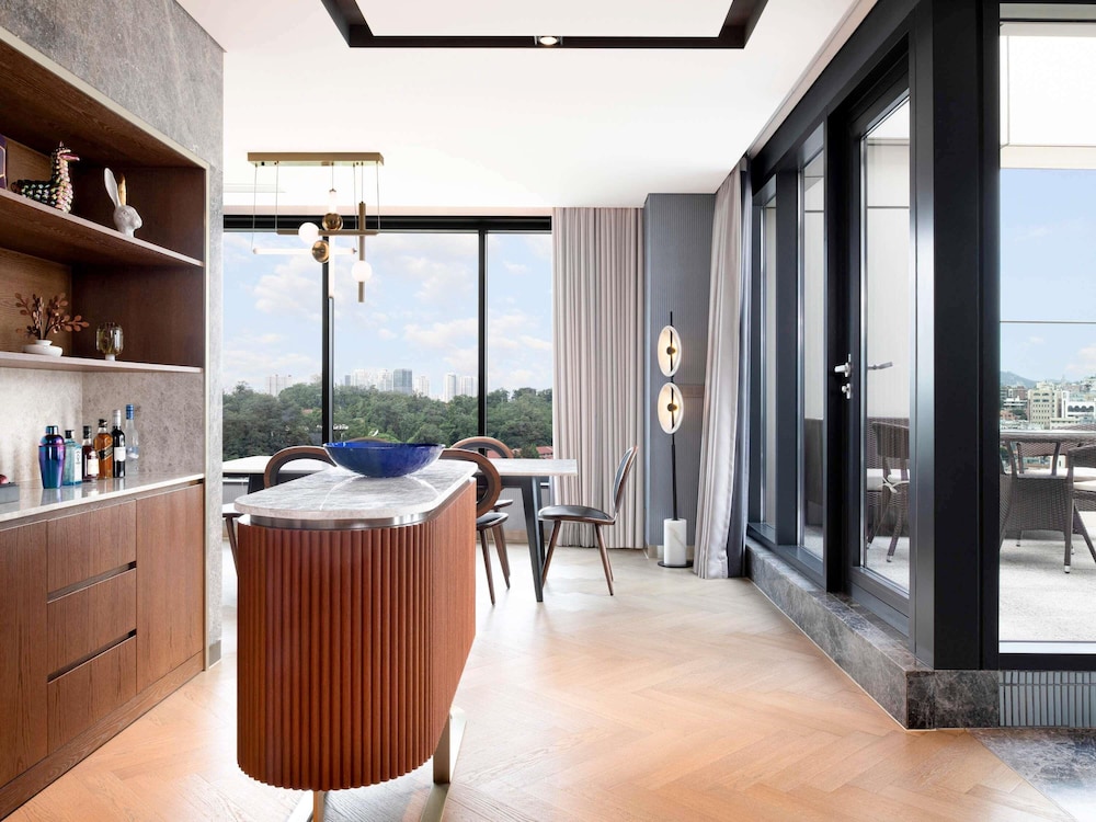 SUITE MONDRIAN del hotel Mondrian Seoul Itaewon. Foto 7