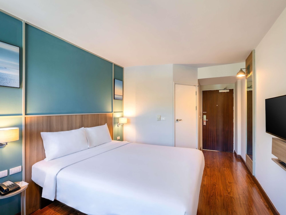 HABITACIÓN SUPERIOR, 1 CAMA QUEEN del hotel Ibis Phuket Patong - Sha Extra Plus. Foto 4