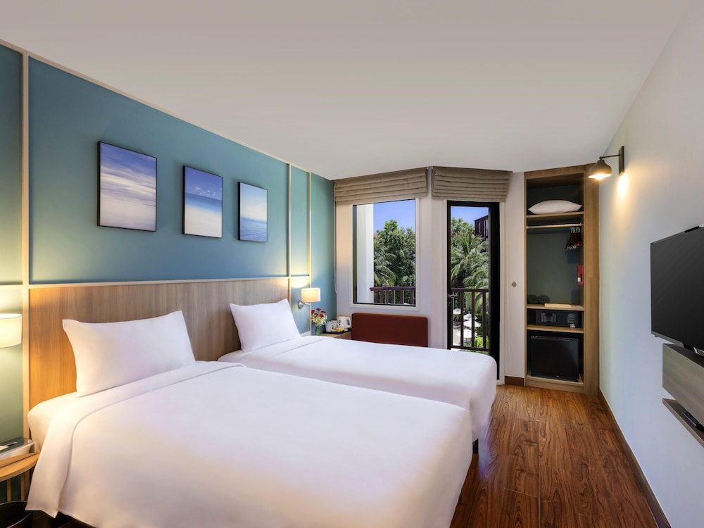 Habitación superior, 2 camas individuales del hotel Ibis Phuket Patong - Sha Extra Plus. Foto 1
