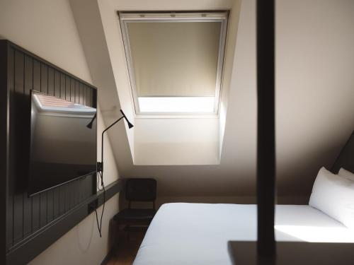 Habitación Doble Pequeña del hotel The Honest Budapest by chic&basic