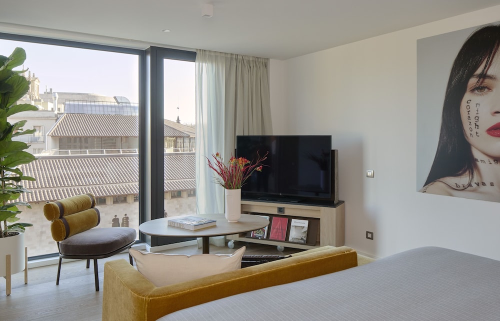 Suite Beyond ME+ Plaça Catalunya del hotel ME Barcelona. Foto 6