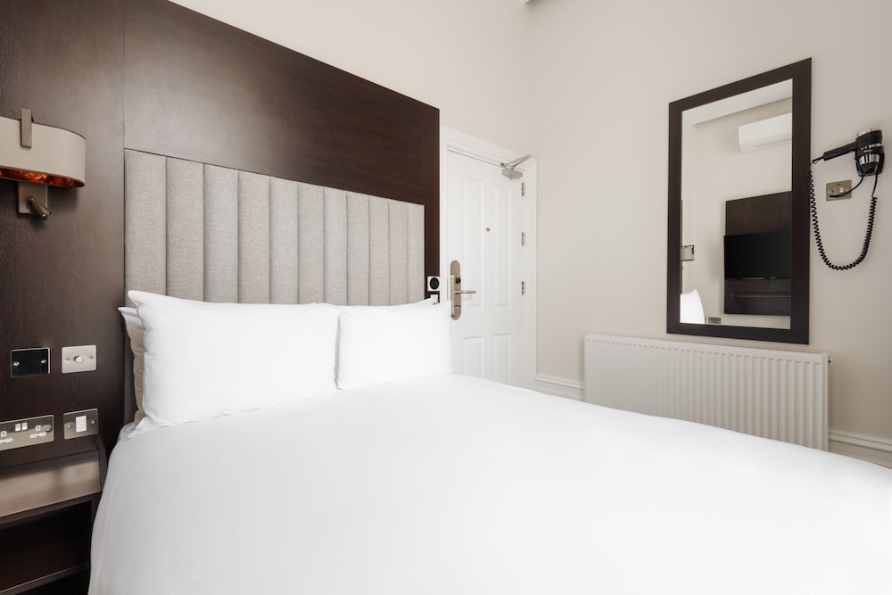 Habitación estándar doble del hotel Rove London Paddington. Foto 8