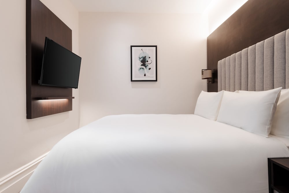 Habitación básica doble del hotel Rove London Paddington. Foto 2