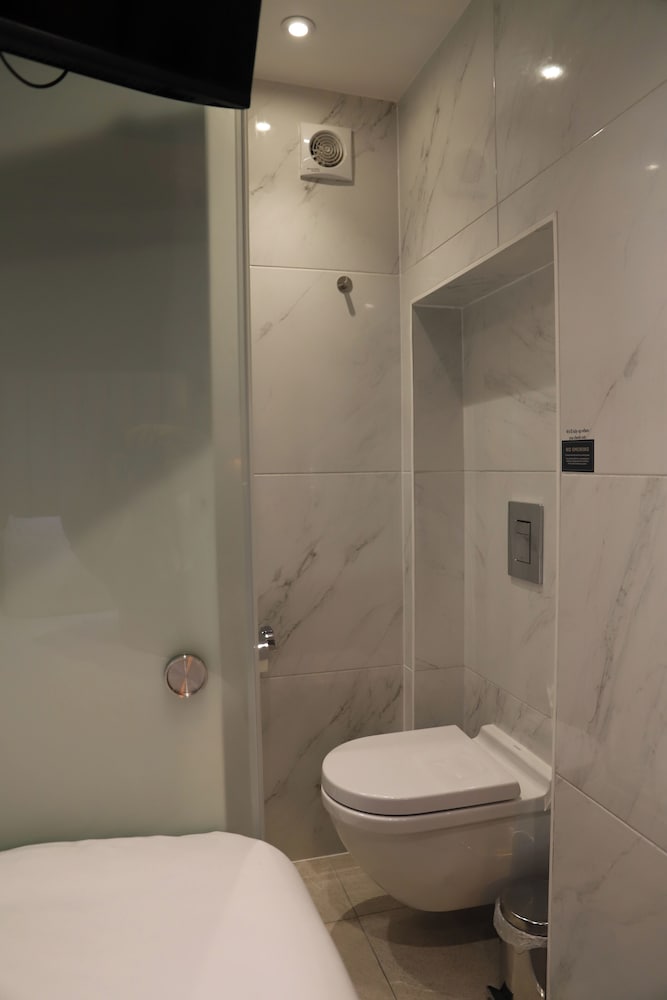 Habitación individual estándar del hotel Rove London Paddington. Foto 5