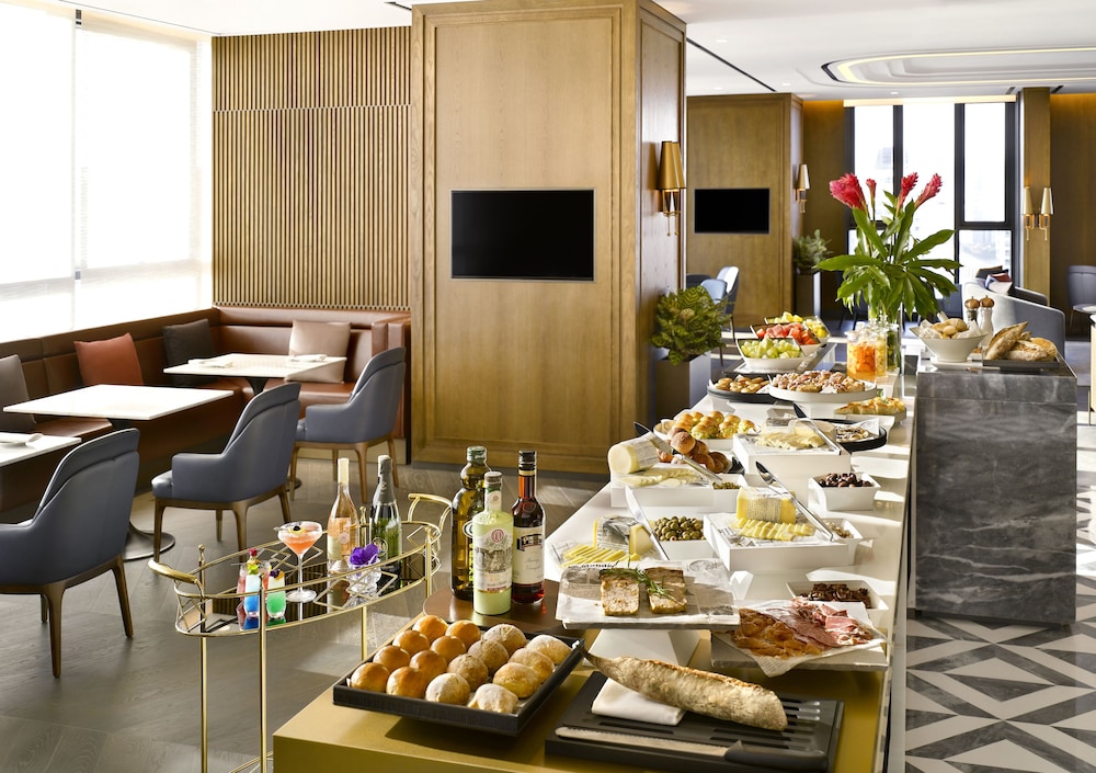 Suite Opera con Acceso Club Millésime, 1 Cama King Size, Vista al Lago del hotel Sofitel Ambassador Seoul and Serviced Residences. Foto 7